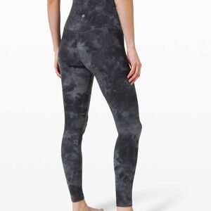 Lululemon Align Tie dye Leggings 28” length size 6